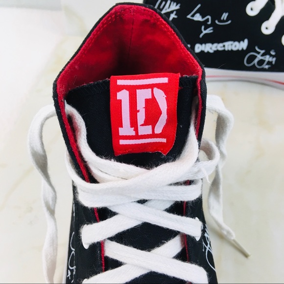 1D Autographed Canvas High Top Sneakers  9 - Picture 6 of 8